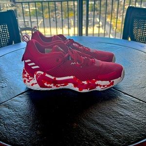 Adidas Unisex Issue 3 Basketball Shoe - Team Power